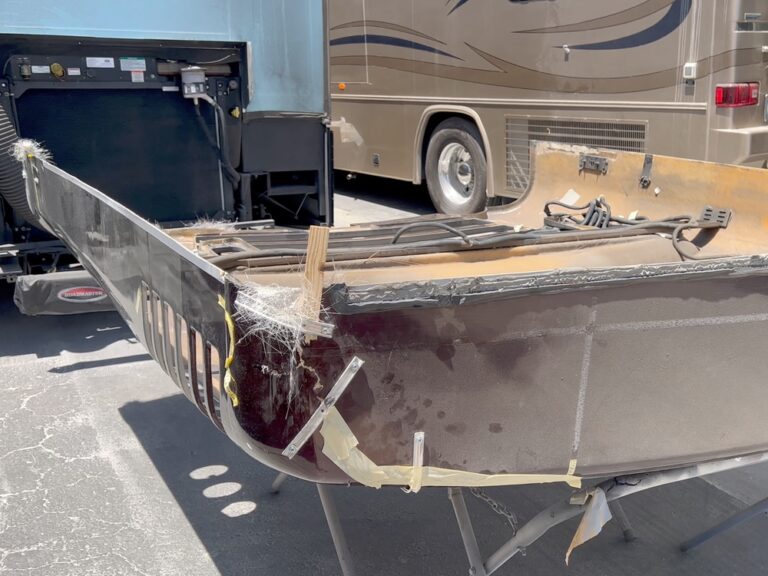 RV Fiberglass Repair Shop